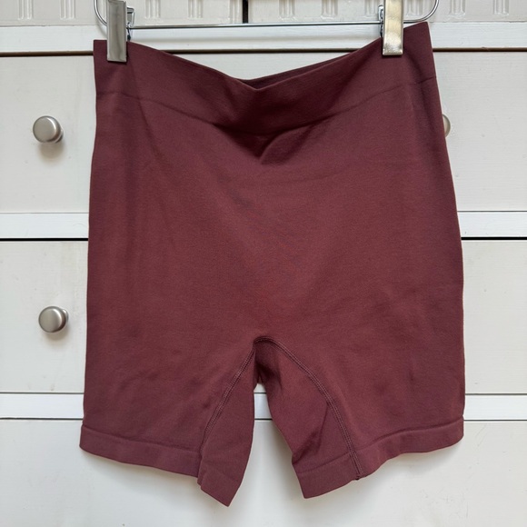 Thigh Society Pants - THIGH SOCIETY The Original 5" Raisin Brown Soft Biker Shorts Tights size S/M